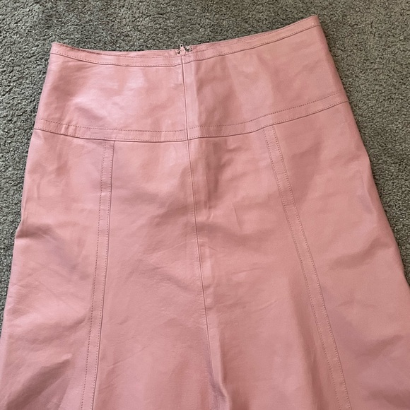 Danier size 8 Pink Midi Leather Skirt - Picture 5 of 15